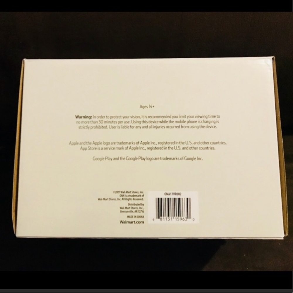 NIB VR Headset - Picture 5 of 5
